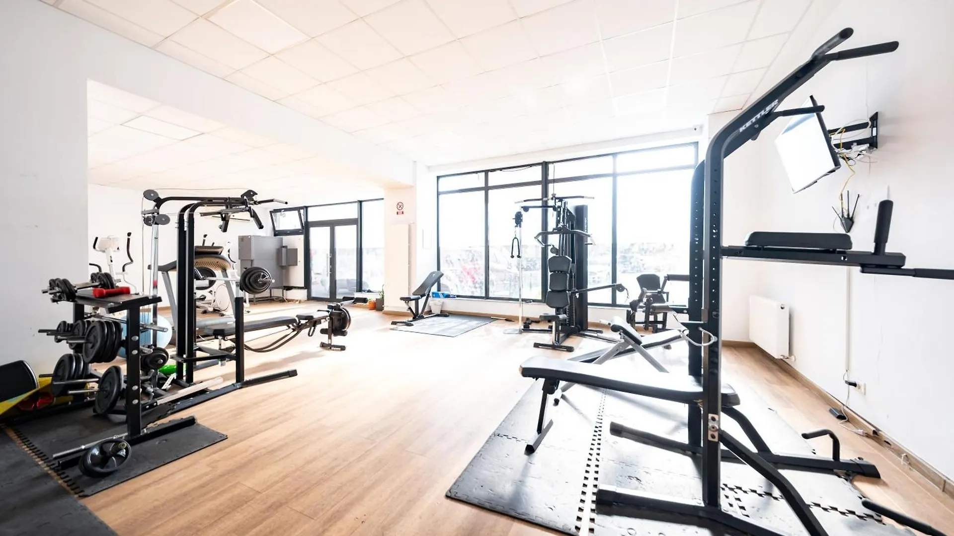 The Golden Studio - With Free Gym Bucarest Roumanie